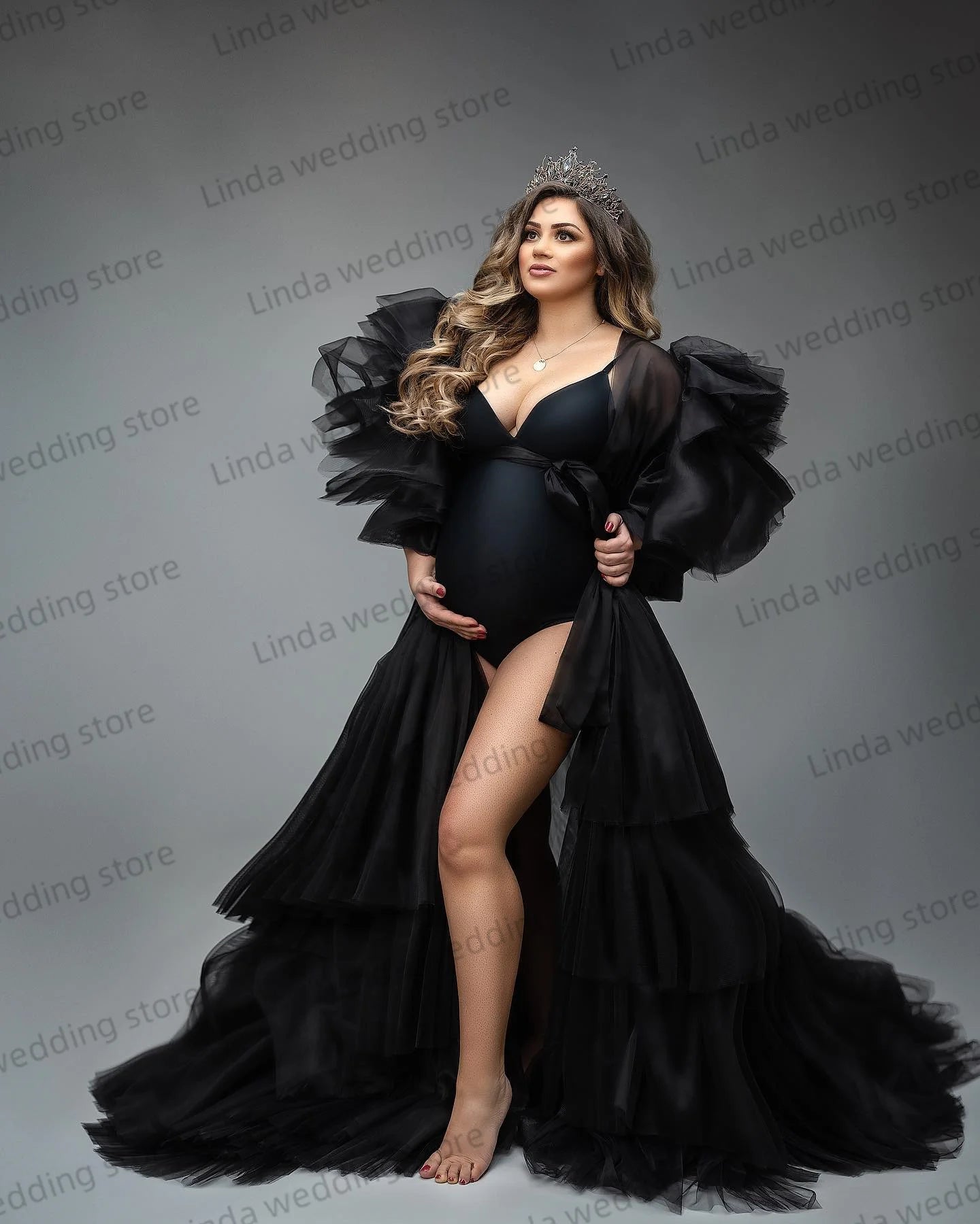 Elegant Maternity Gowns for Photos