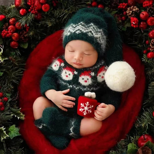 Adorable Christmas Baby Costumes